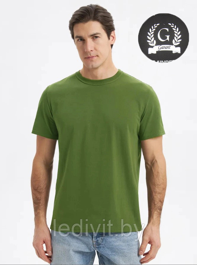 Футболка мужская зеленая- фото